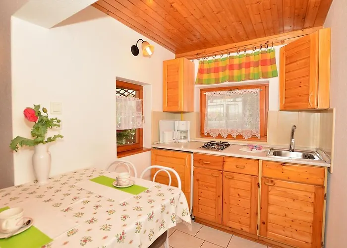 Lägenhet Viragoskert *